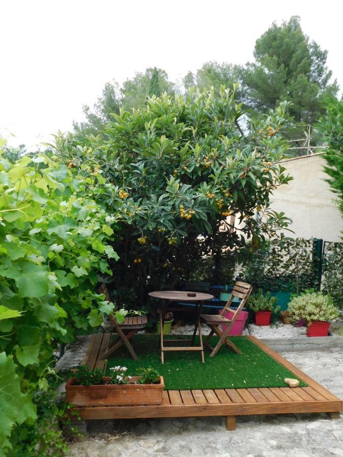 Villa Les Pins Mirabel-aux-Baronnies Екстериор снимка